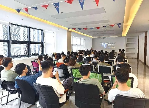 走进博约 | 中国科学技术大学学子来访:共筑学术交流桥梁,助力未来职业发展